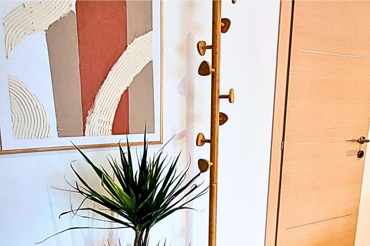 Artgold * Logement Haut De Gamme Spa Роанн Екстер'єр фото